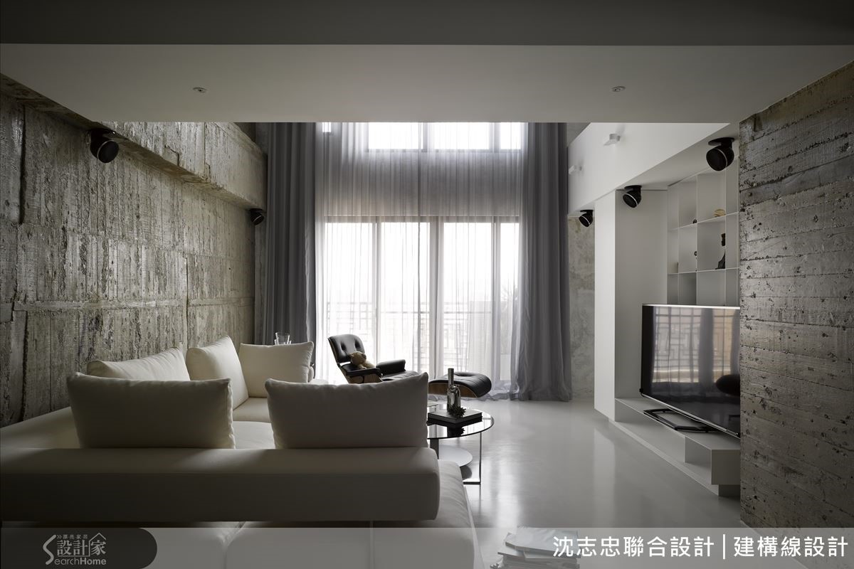 以空間承載時間之美,型塑富生命律動的美感氛圍,讓人自在浸淫以美暈染的場域。 以空間承載時間之美,型塑富生命律動的美感氛圍,讓人自在浸淫以美暈染的場域。
