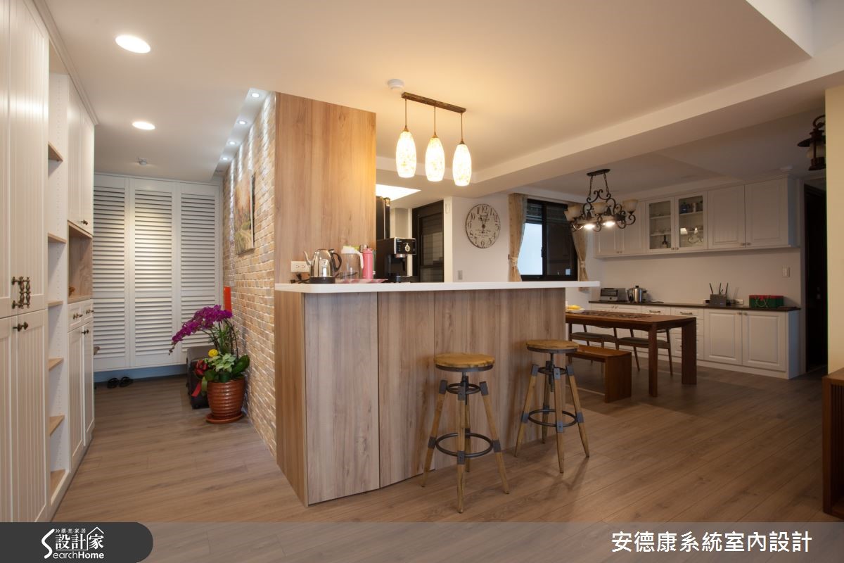 採光良好、格局方正的 40 坪居家,設計師以有限預算營