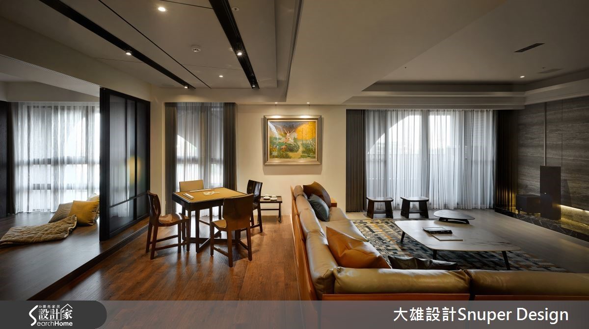 和室與博弈區以拉門區隔,可自由調整使用需求,朋友在各場域自由活動,既開放又不相互干擾。 和室與博弈區以拉門區隔,可自由調整使用需求,朋友在各場域自由活動,既開放又不相互干擾。
