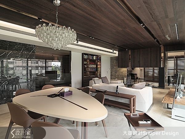 選用 B&B Italia、 Cassian 等經典傢俱配件,烘托女主人喜愛時尚摩登的氣質,打造人如其屋的空間。 選用 B&B Italia、 Cassian 等經典傢俱配件,烘托女主人喜愛時尚摩登的氣質,打造人如其屋的空間。