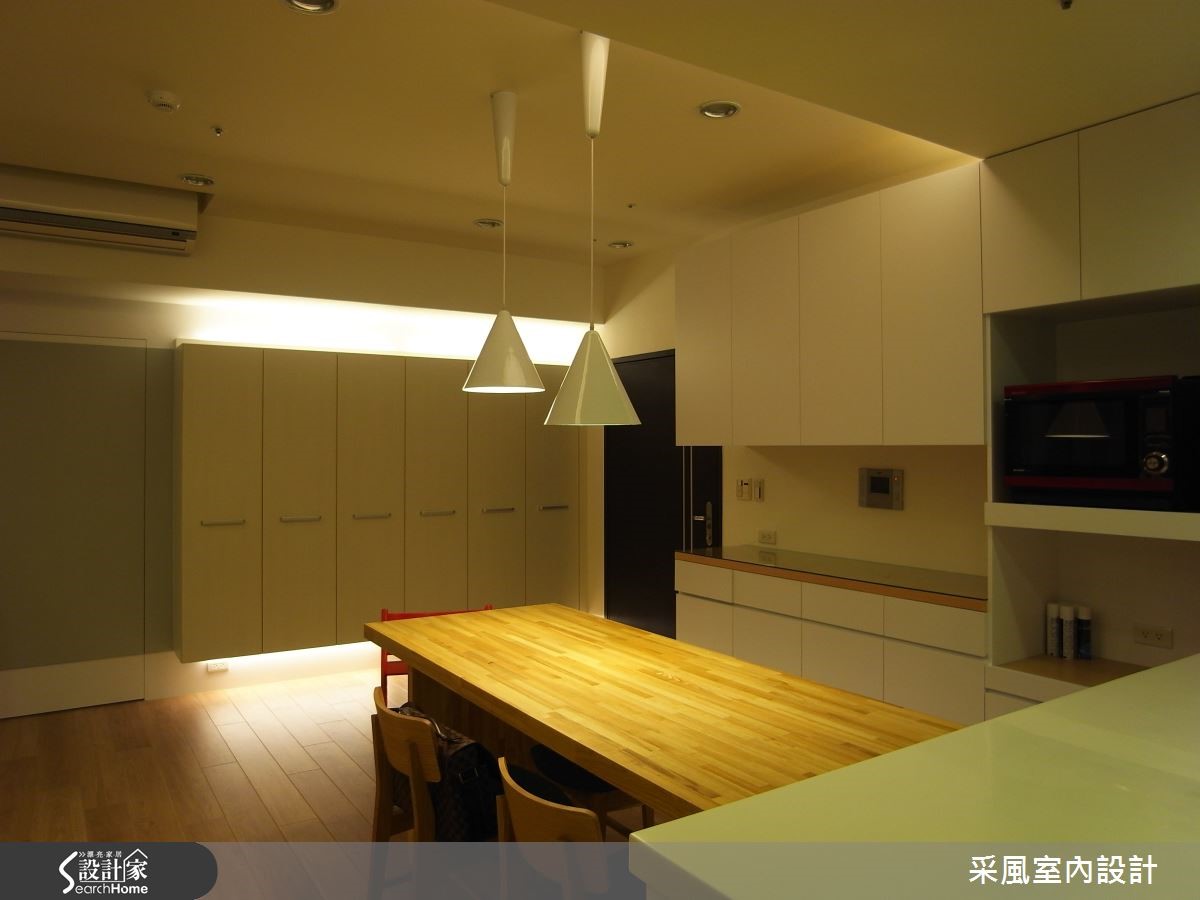 40 坪空間,是夫妻兩人準備給孩子愛的禮物,在建材、