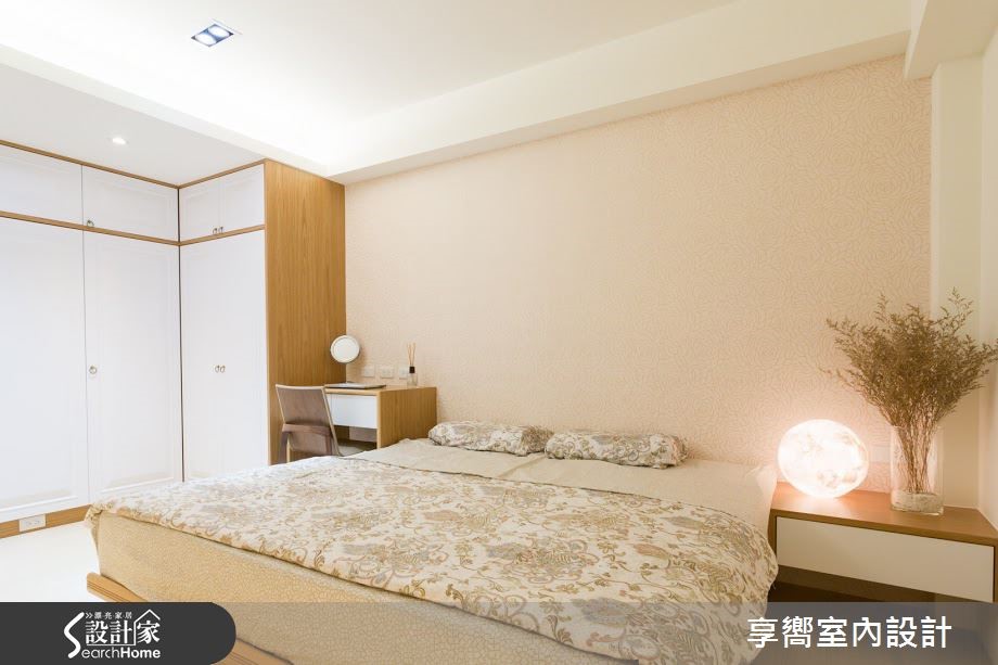 在寧靜的住宅區巷弄中,住著三代同堂的 5 口之家,要