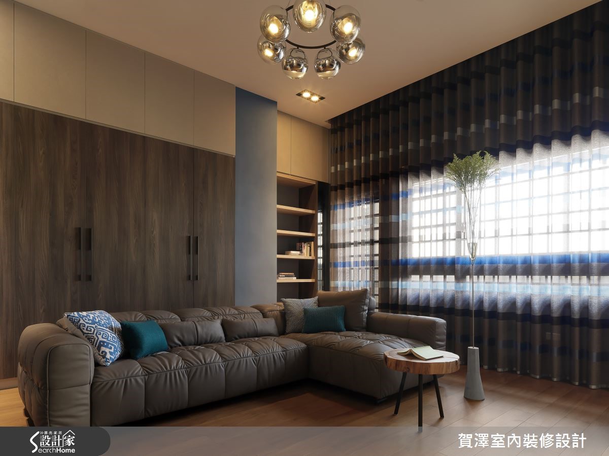 自地自建的屋主夫妻,與專業室內設計師合作,為 85 坪