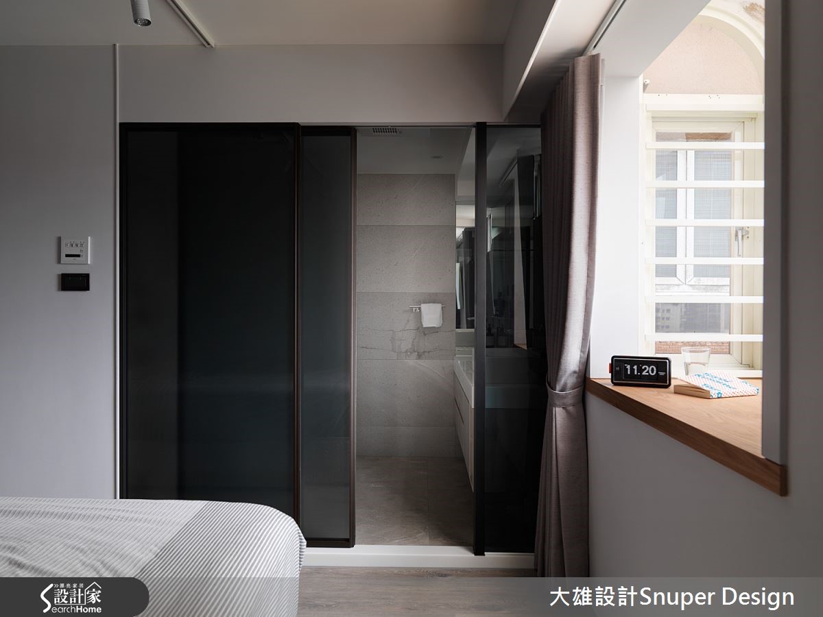 單身屋主二度與設計師合作,將 18 坪老屋轉化為藝文氣