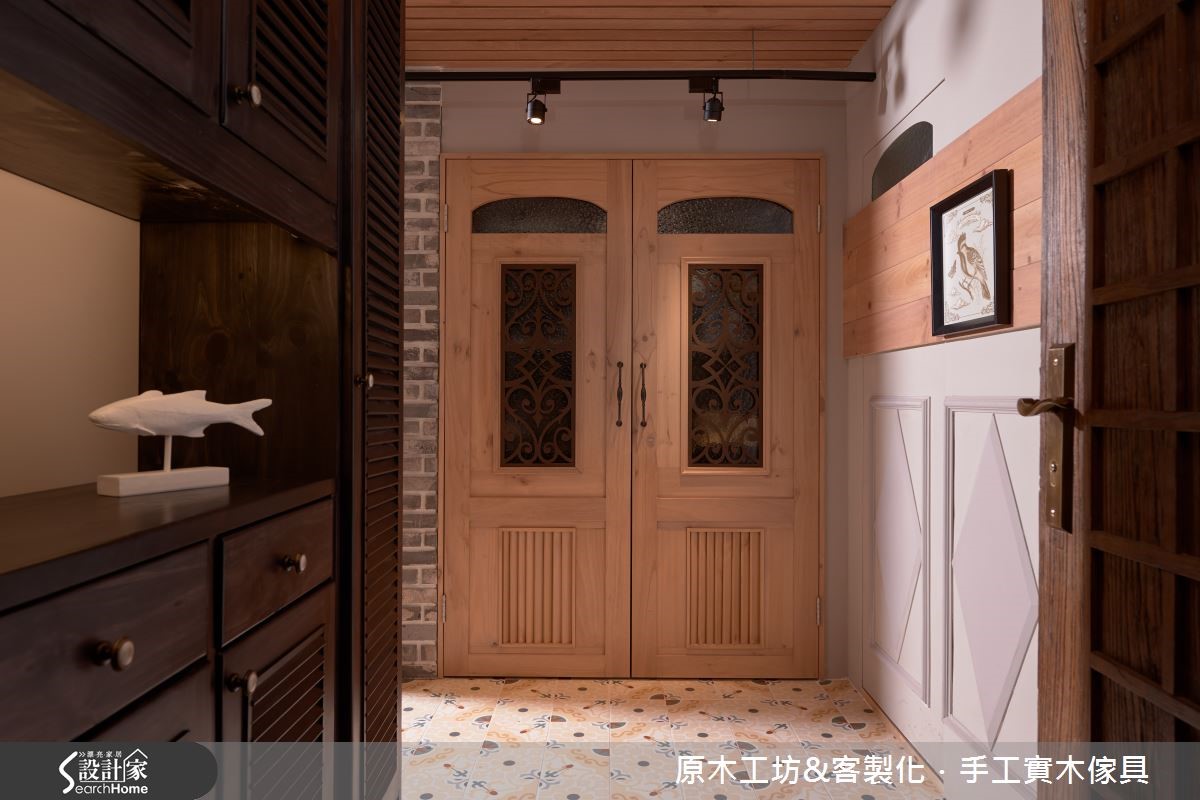 33 坪老屋,有著樓層高的絕佳優勢,於是設計師保有明