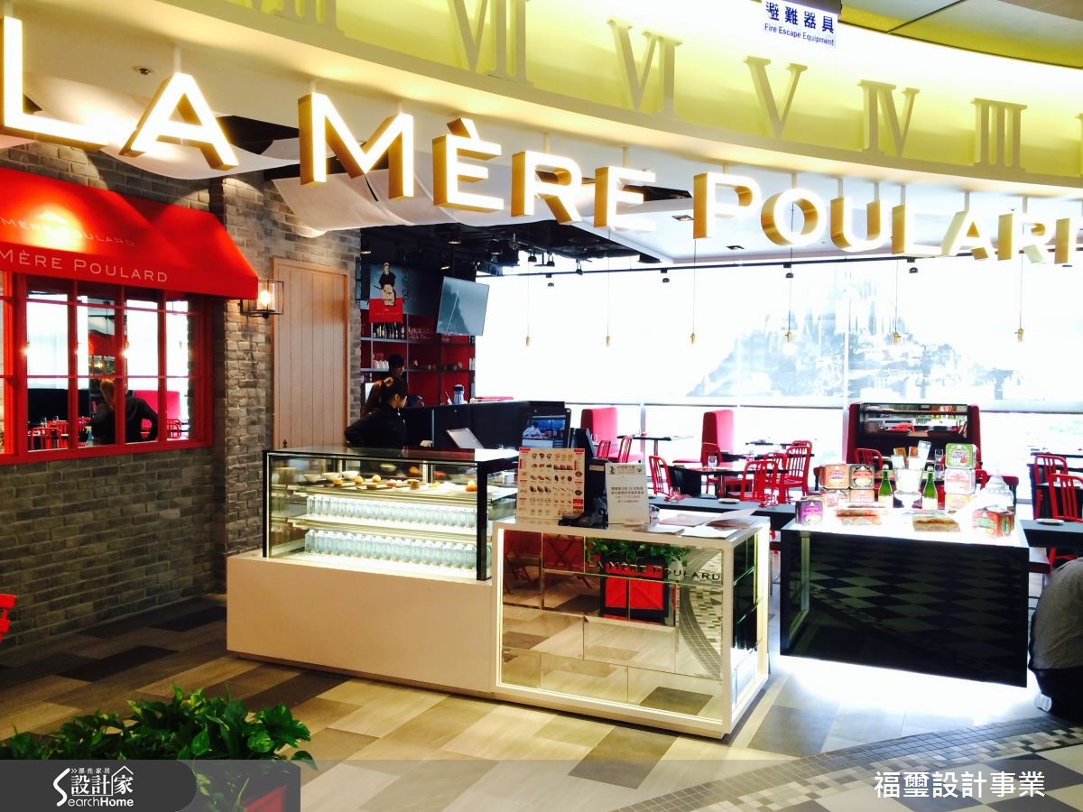 位於都會中心百貨的 La Mère Poulard ,承襲來自法國
