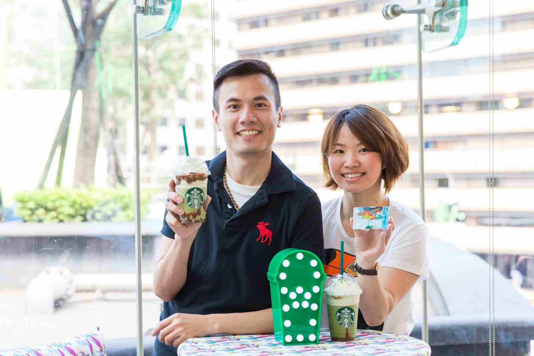 自即日起推出單店限定飲品-「巧克力抹茶可可碎片星冰樂」及「歡樂霓彩」限量星冰樂隨行卡。 自即日起推出單店限定飲品-「巧克力抹茶可可碎片星冰樂」及「歡樂霓彩」限量星冰樂隨行卡。
