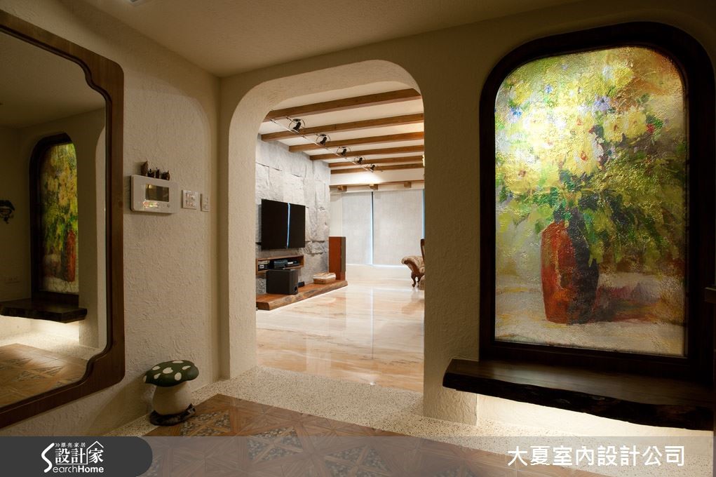 寬敞的生活領域中,擁有極佳的日光條件,客廳中巧妙運