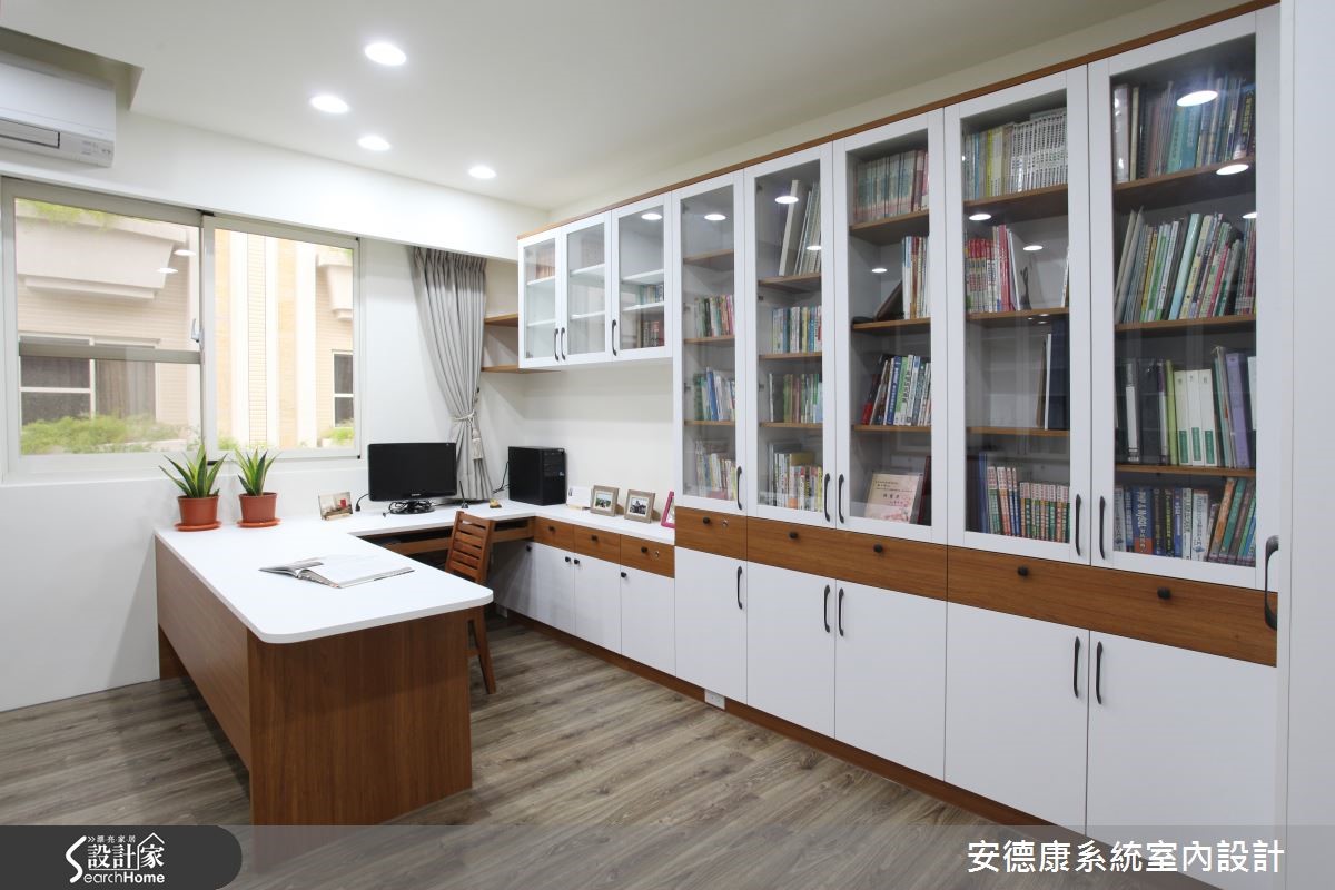 面對已訂製現有實木家具、對風格與設計沒有概念的屋主