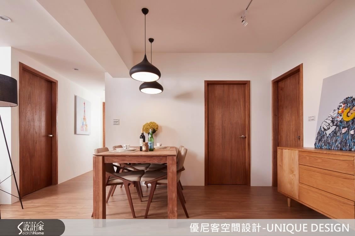 以明亮氣場作為整體基底,搭襯純粹不繁複的材質色調,輕巧構築簡約而溫潤的居家場景。 以明亮氣場作為整體基底,搭襯純粹不繁複的材質色調,輕巧構築簡約而溫潤的居家場景。
