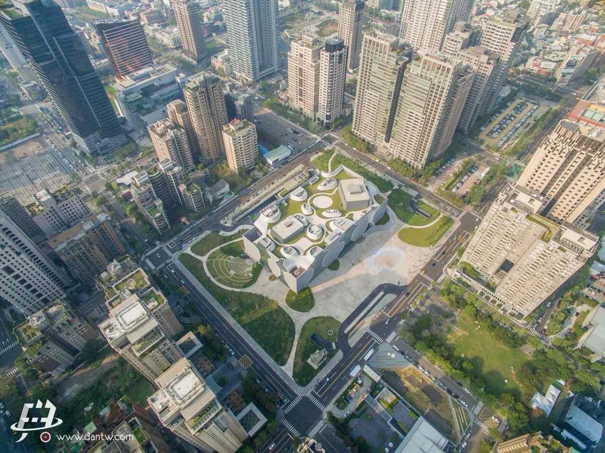 台中國家歌劇院空中俯瞰照。圖片提供:台中國家歌劇院 台中國家歌劇院空中俯瞰照。圖片提供:台中國家歌劇院