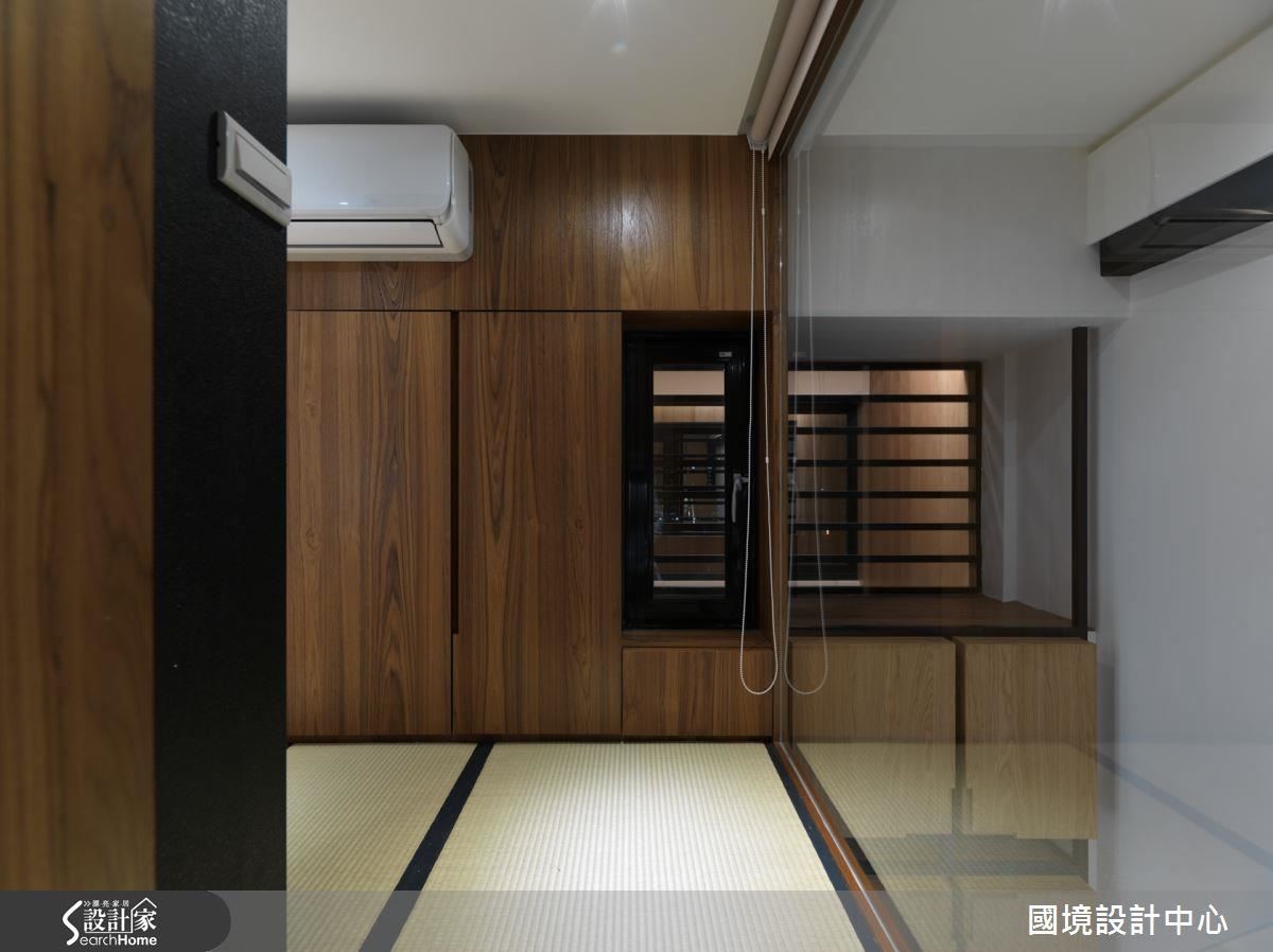 狹長格局的 9 坪樓中樓,要住進一家 4 口,竟然還能有
