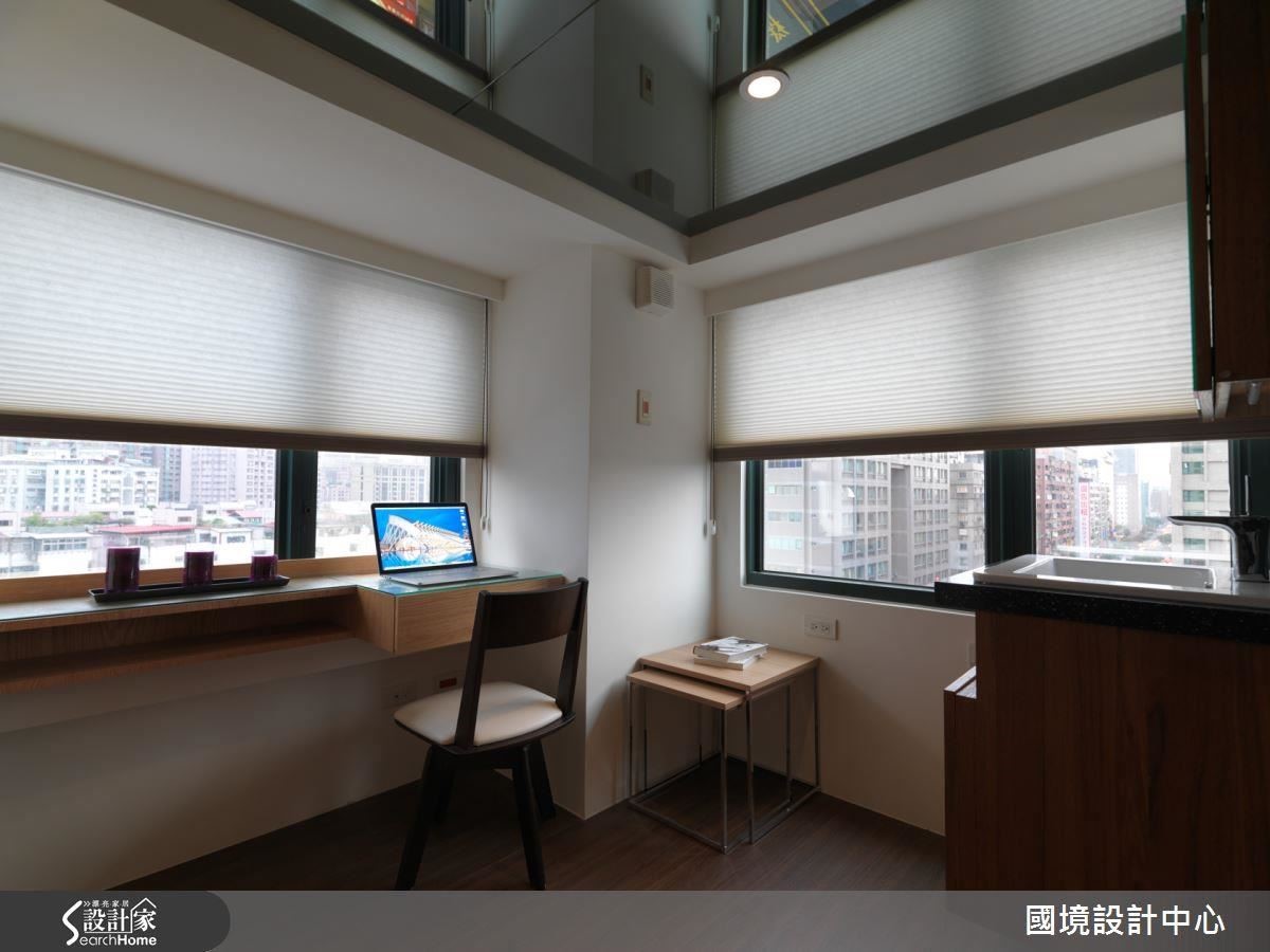 狹長格局的 9 坪樓中樓,要住進一家 4 口,竟然還能有