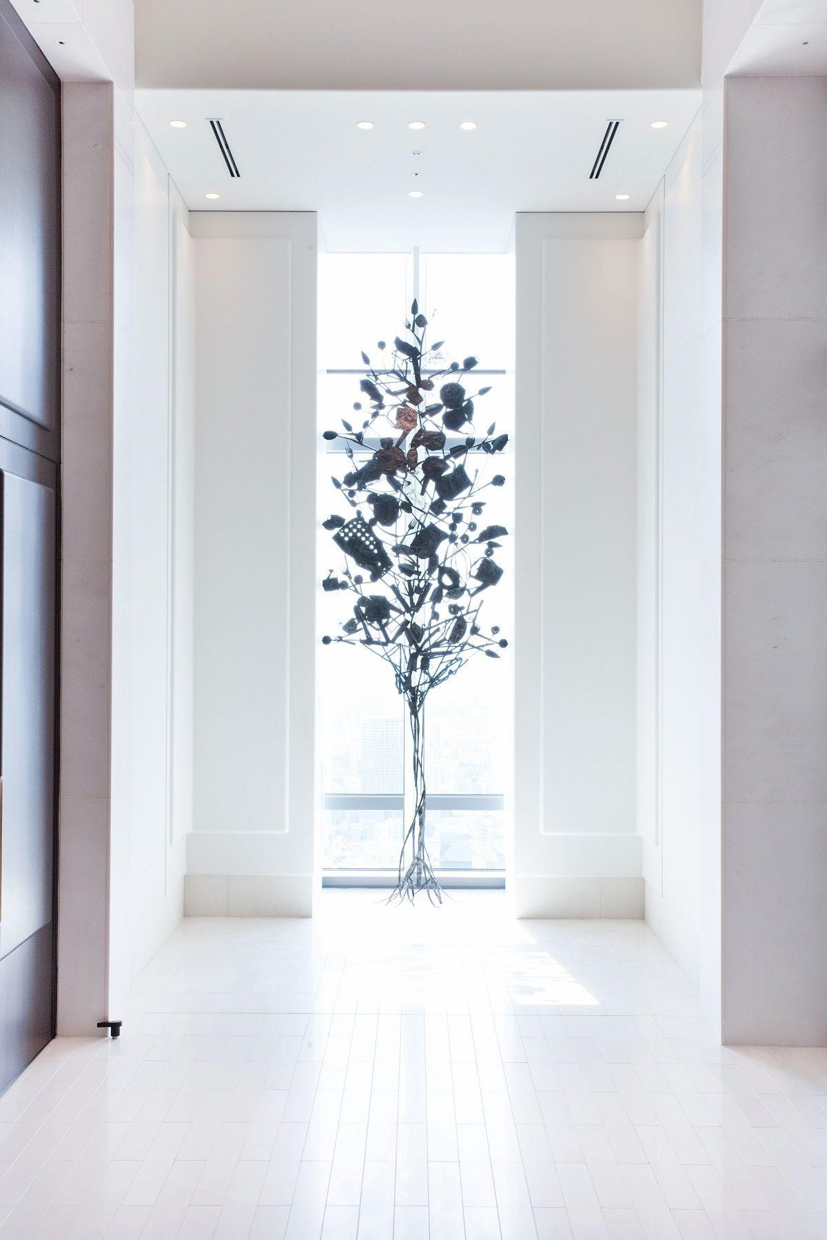 Andaz Tokyo Toranomon Hills空間中的裝置藝術。 Andaz Tokyo Toranomon Hills空間中的裝置藝術。