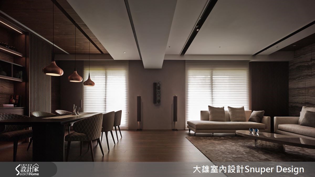 汲取現代風格與東方典雅的精粹,設計師將嶙峋的岩墨石