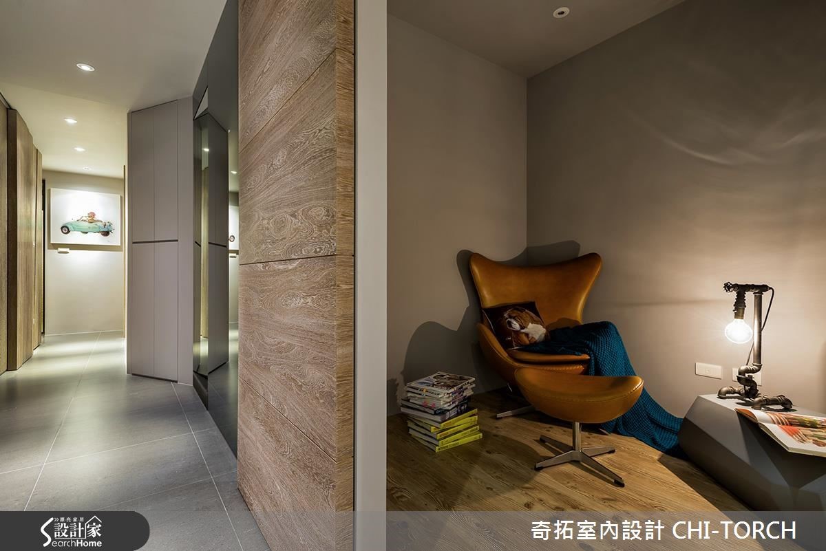 雖在都市中坐擁精華地段,但是位於 1 樓的老屋因為兩