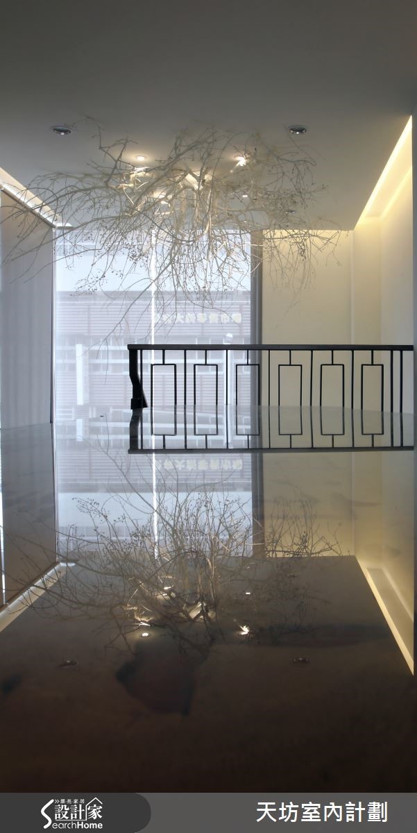 作品主題以「遊.觀.居.空」作為設計概念,追求精神