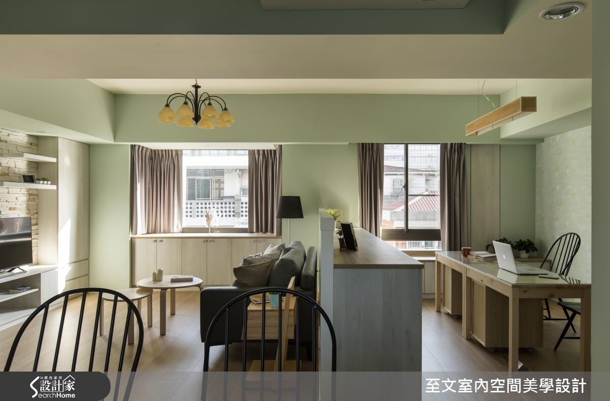 自英國留學歸國的夫妻相當想念在英國求學時的點點滴滴