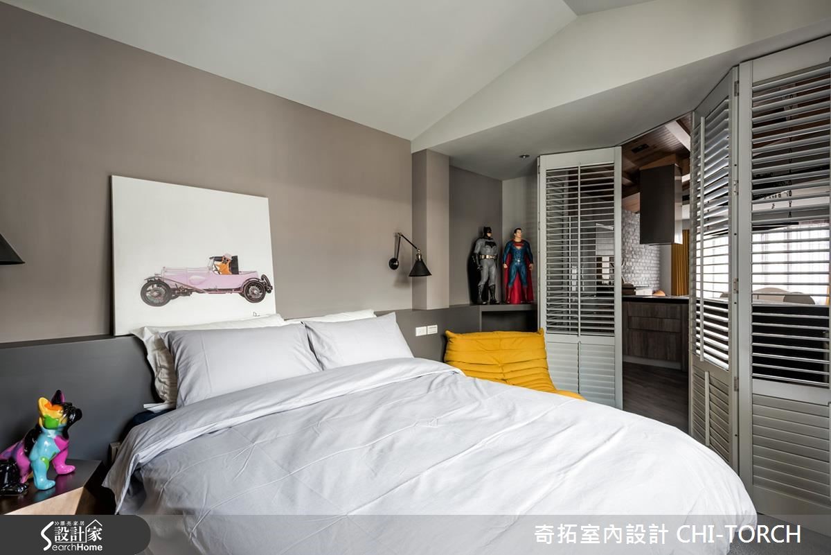 因為愛上頂樓陽台的那一片風景視野,長年居住於海外的