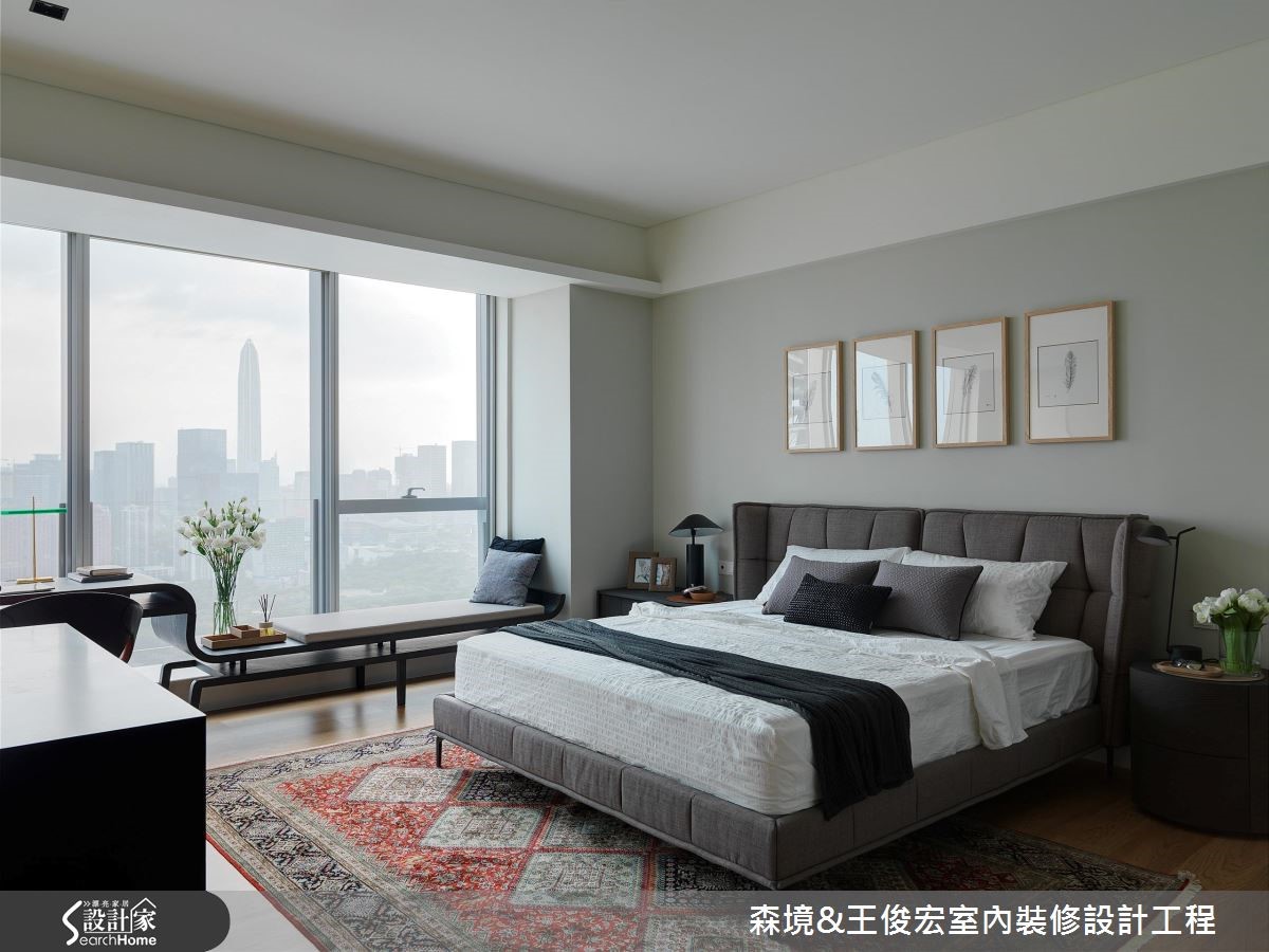 置身在建築大樓林立的都會首區,整體室內空間以開放式