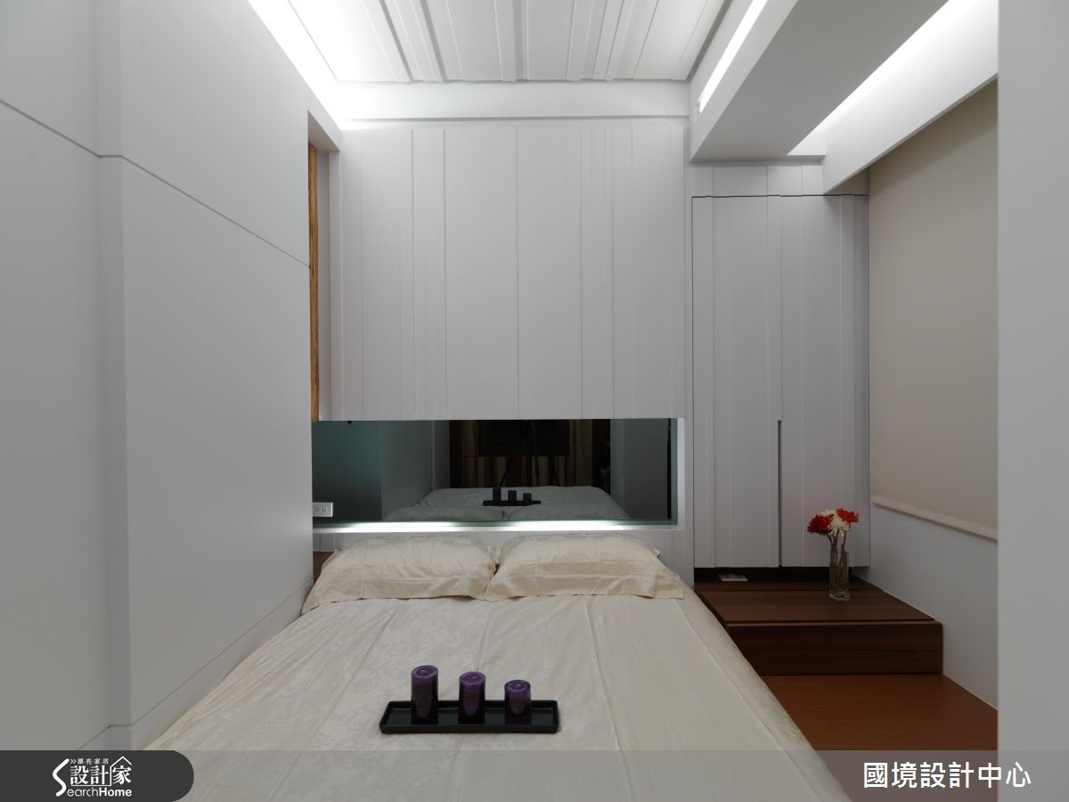 結束忙碌一天後,推開家門,一間 17 坪小窩,能夠舒緩