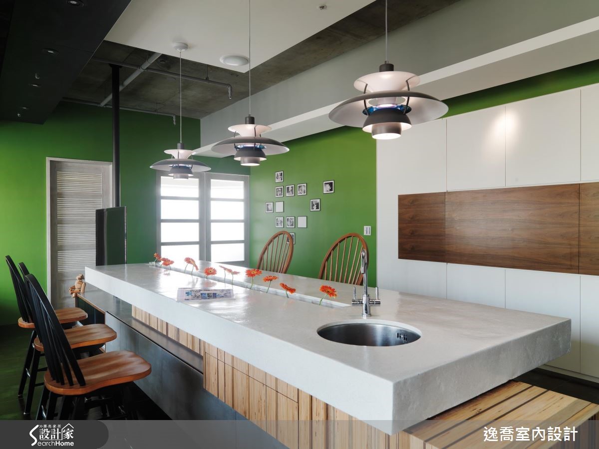 35 坪的住宅空間,像是走進國外的文青咖啡館,滿盈明