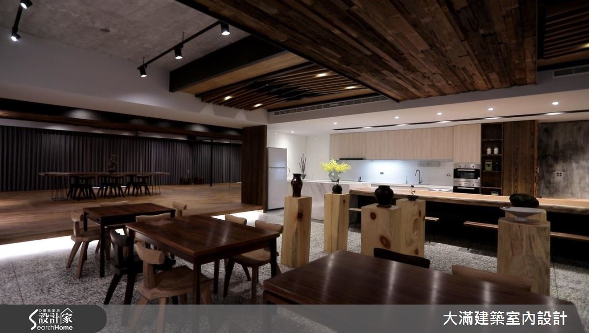 滿林昌設計師,在訪談的過程中,給人像是大海般的感覺