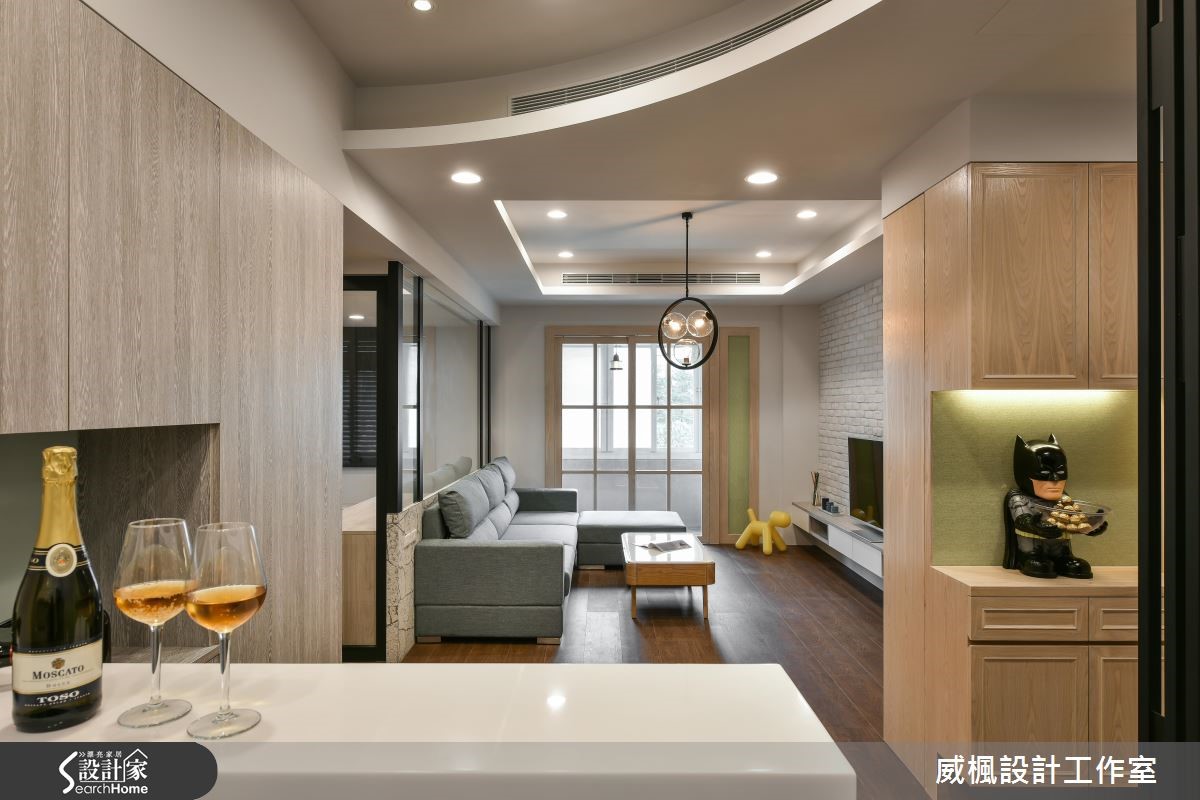 姊姊想要獨立書房,弟弟則想為公仔們打造專屬的收藏展