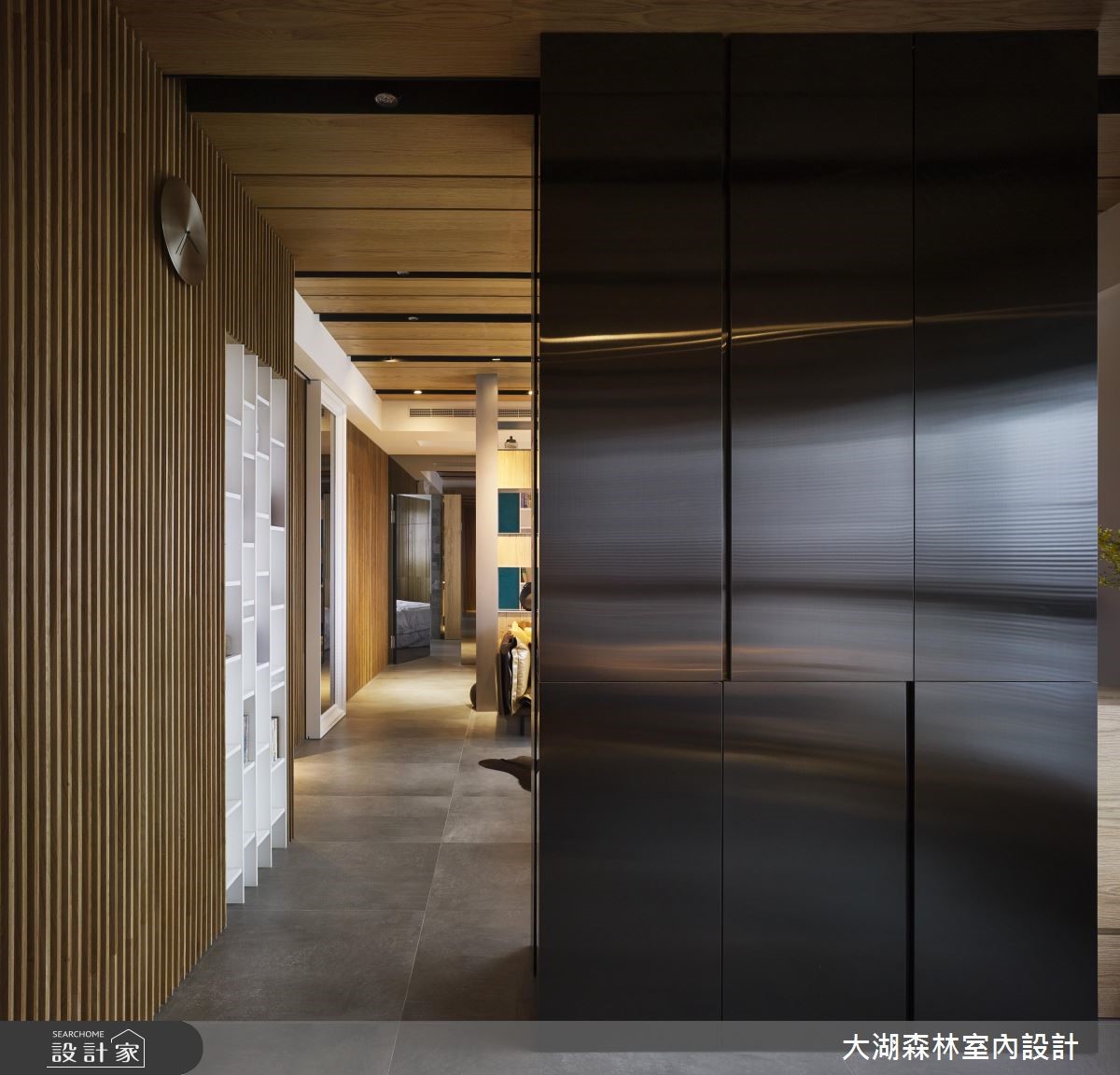 設計師從屋主喜愛的無印良品作為整體發想,結合現代風