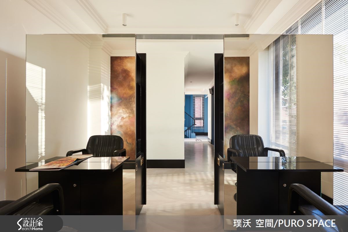 聯合建築團隊打造的 7 樓建築 AVEC SALON ,大廳與外