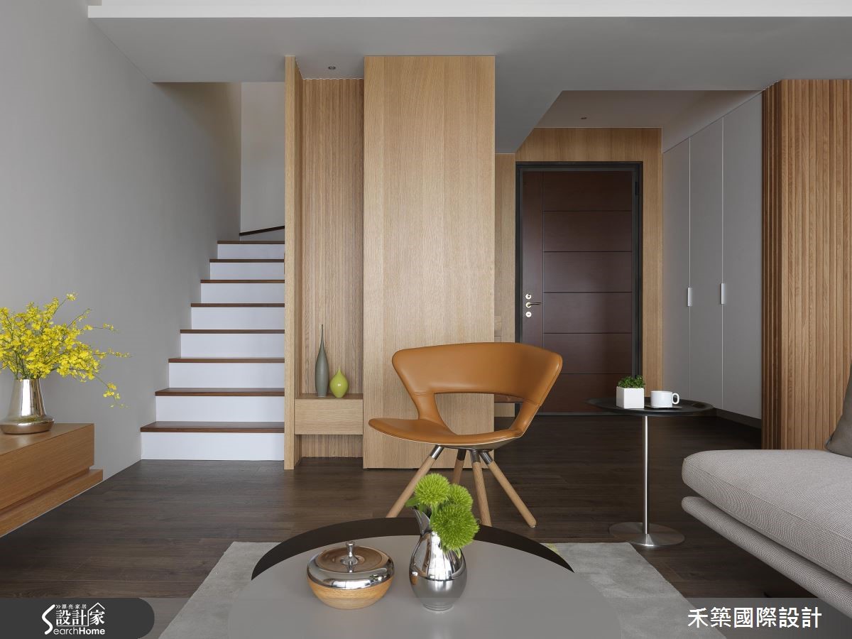 本案坐擁環山面海的驚世美景,設計團隊利用絕佳基地條