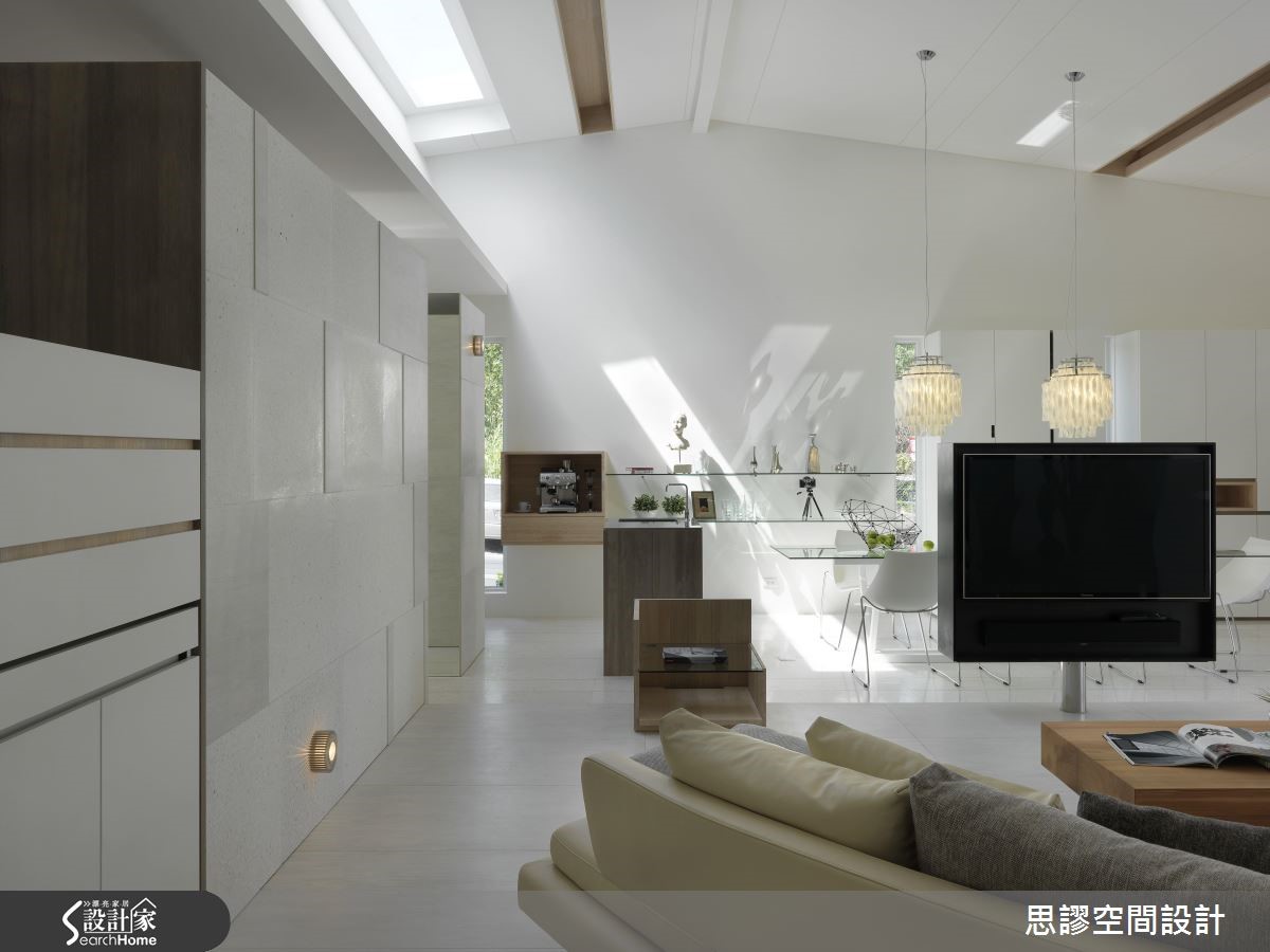 本案為一家四口的獨棟別墅,有鑑於屋主平日生活步調緊