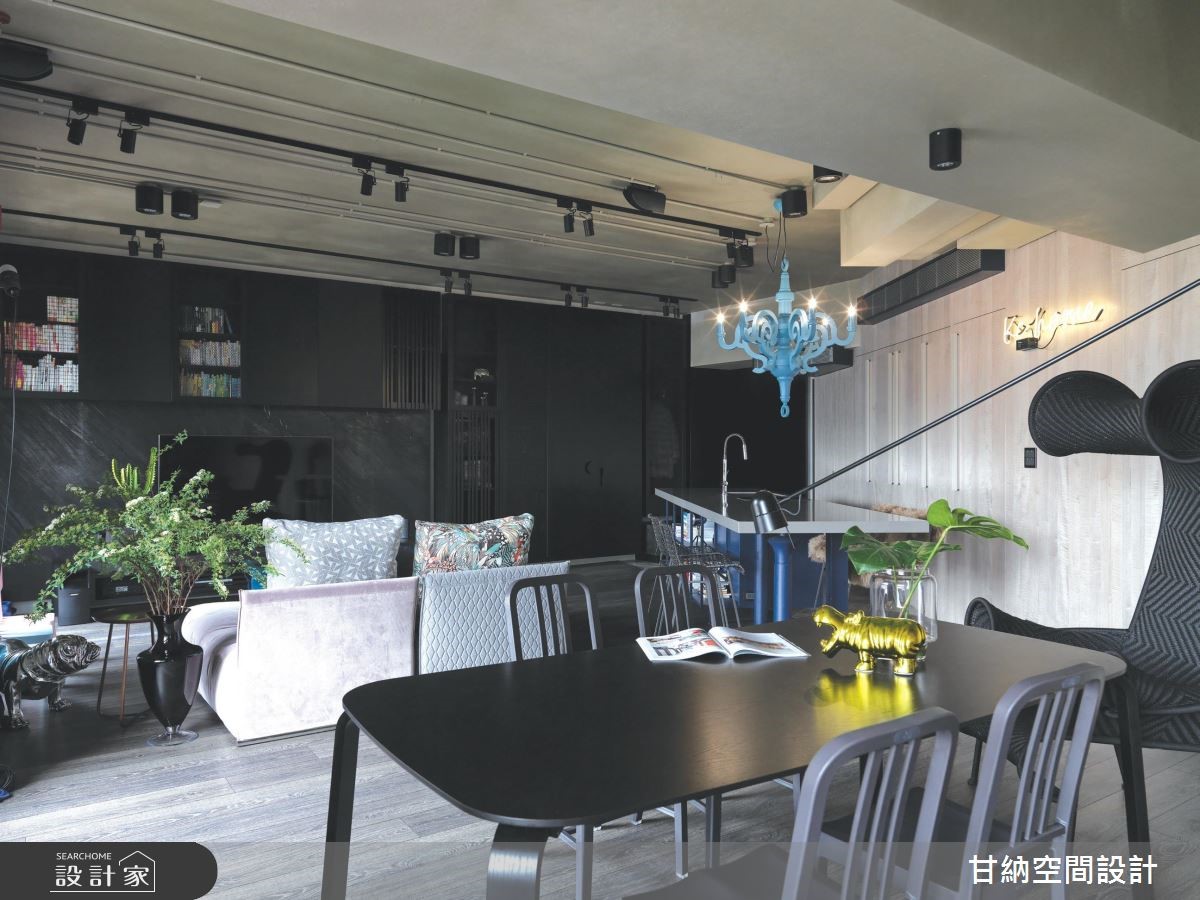 34 坪的單層住宅,設計師運用色彩美學,替愛好工業風