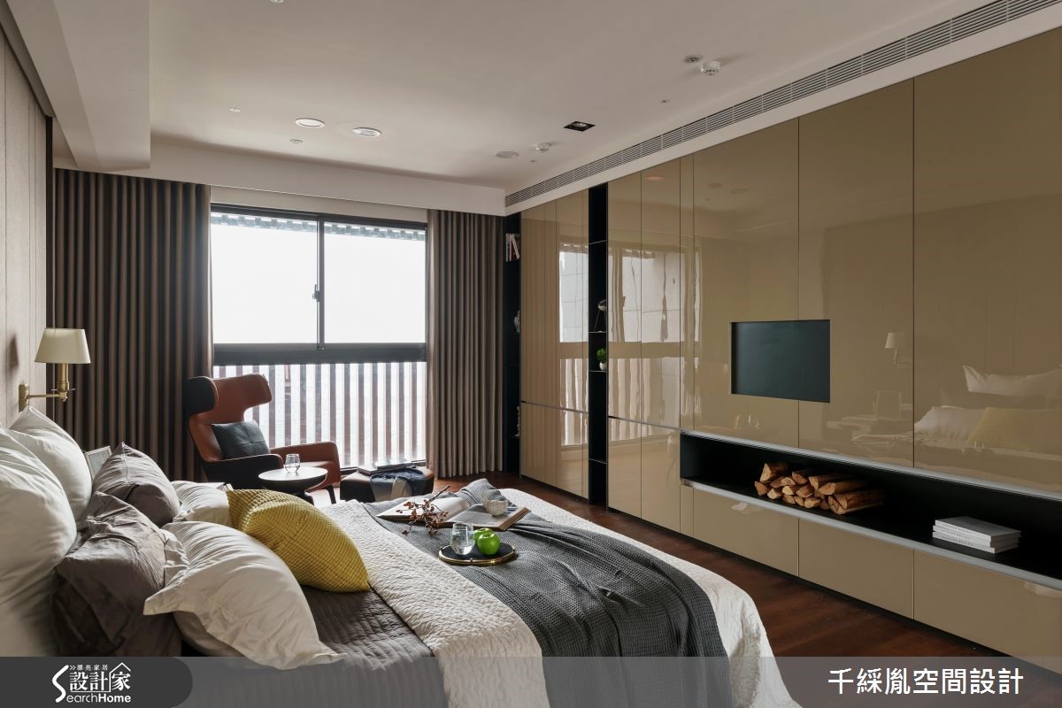 80 坪樓中樓為陸商屋主來台辦公時的居所,同時身兼招