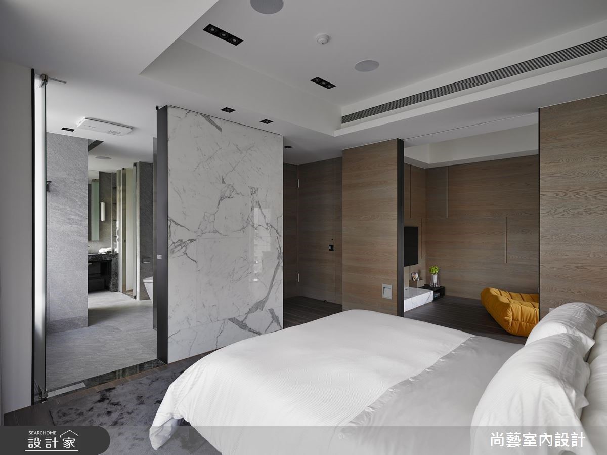 以奢華風定義的 67 坪大宅,沒有刻板印象中繁麗富郁的