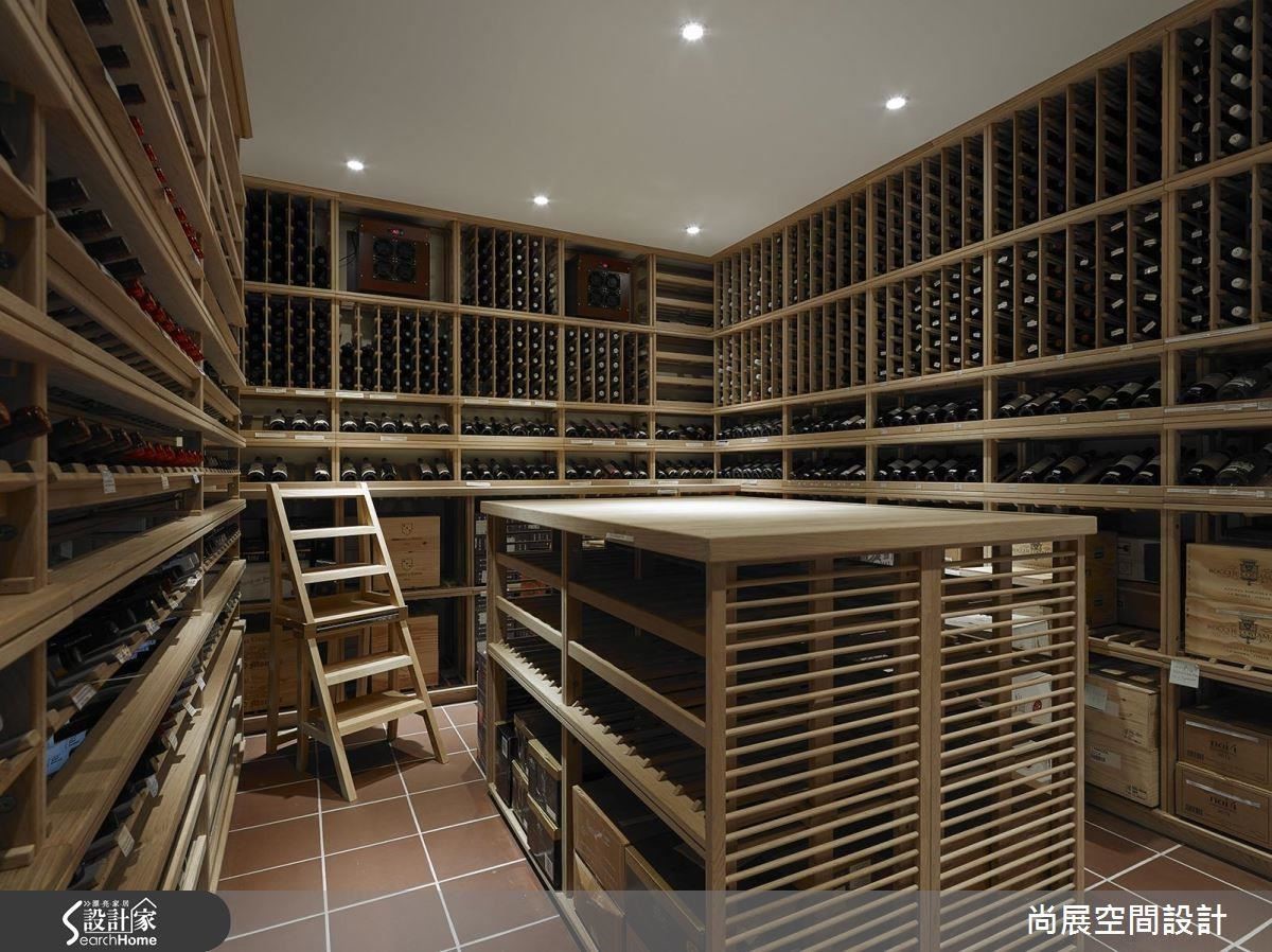 在尚展設計的美學思維中,藝術裝飾品不一定拘泥於昂貴