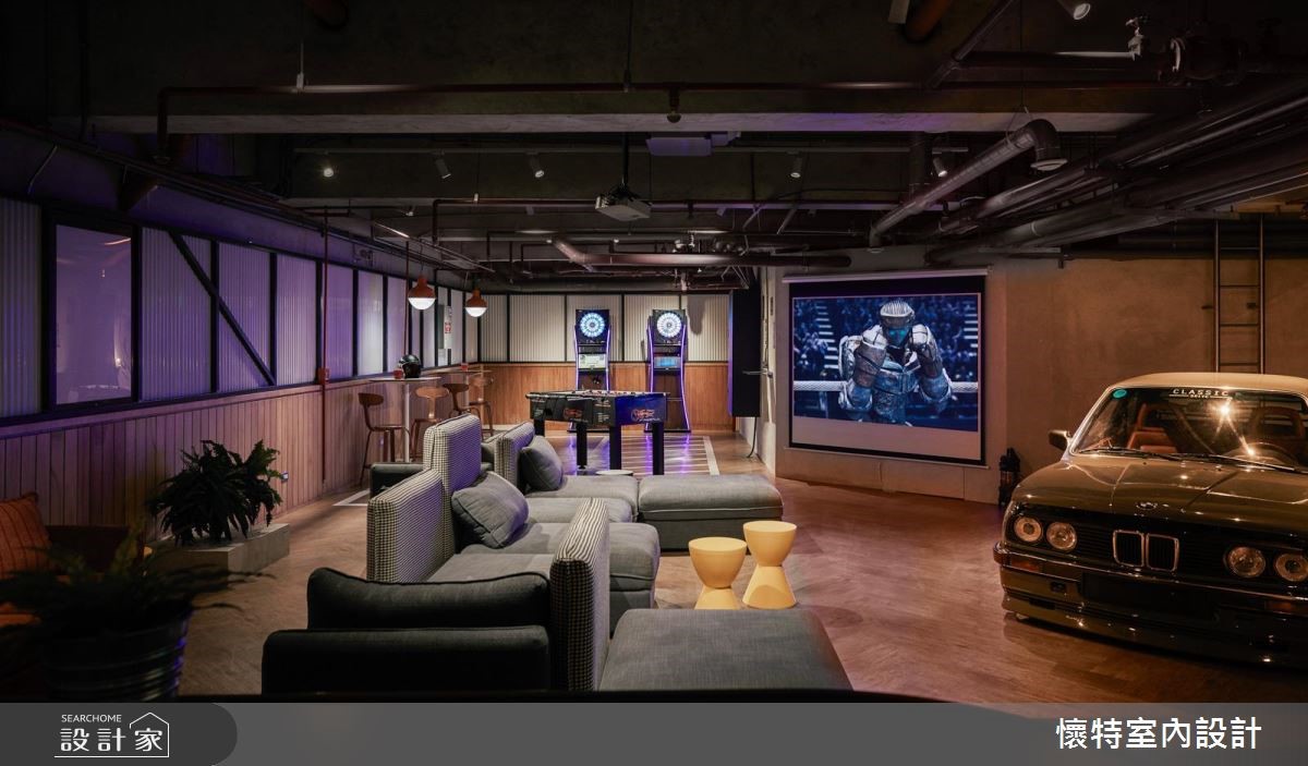背包客旅舍「UINN Travel Hostel 悠逸行旅」,原先幾