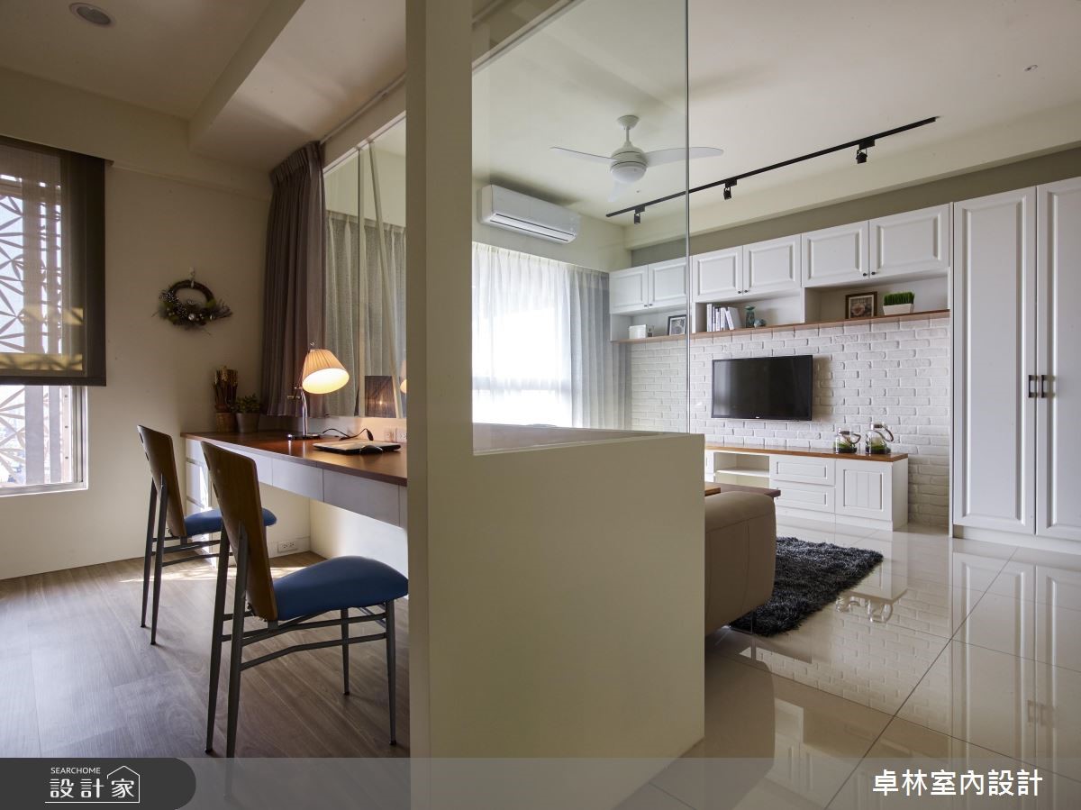 走進 28 坪的單層住宅,以清新明亮的美式調性為主軸,