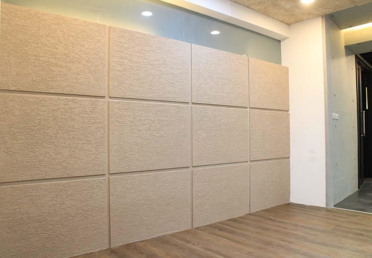可施作於牆面或板材上的吸音塗料,兼具視覺美感與吸音效果。 可施作於牆面或板材上的吸音塗料,兼具視覺美感與吸音效果。