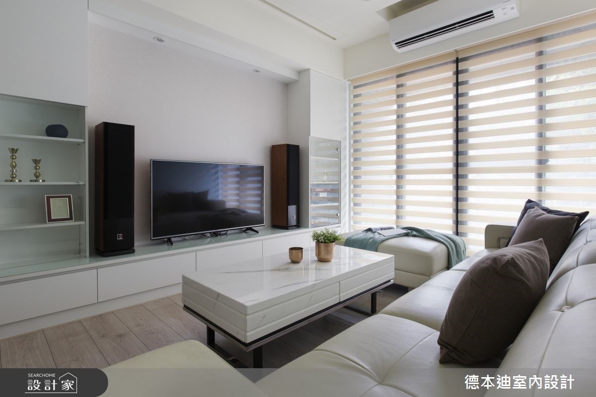25 坪的現代風住宅,為屋主夫妻和 4 個女兒的居所,除