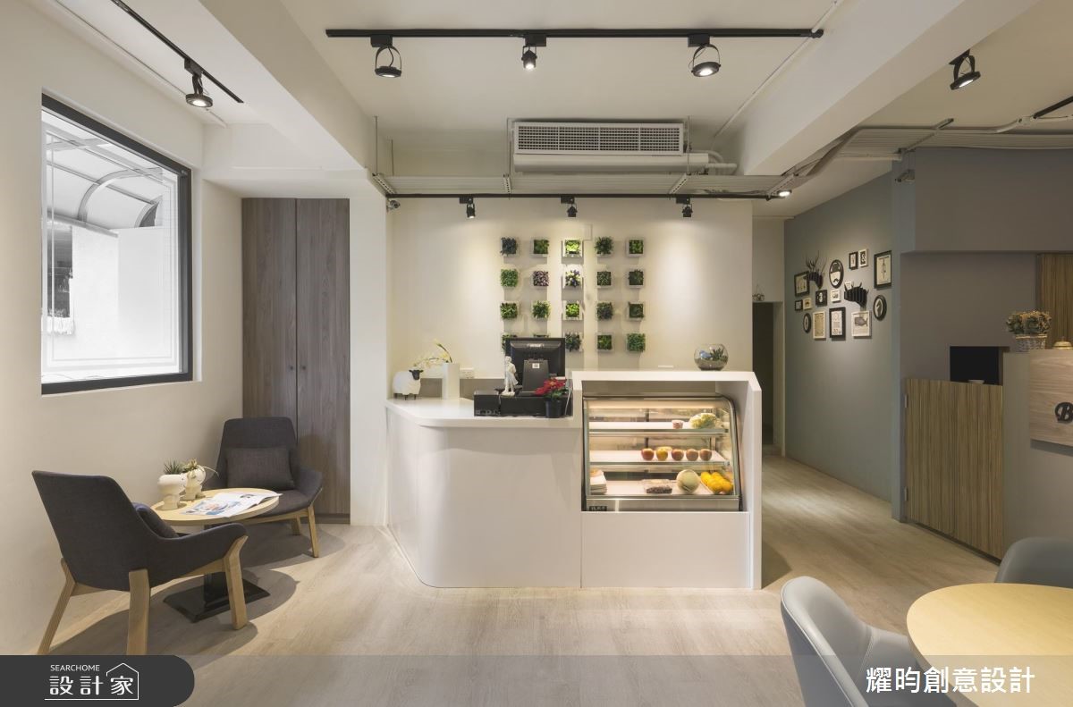 30 坪老屋改造成為「貝多芬VI Café & Bistro」餐廳,