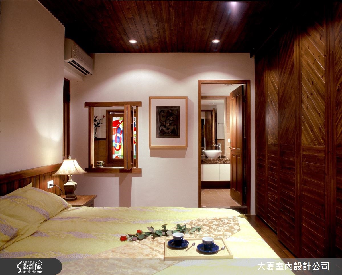 經典的歐式鄉村風成為風格基底,引用沉穩原色質感的木