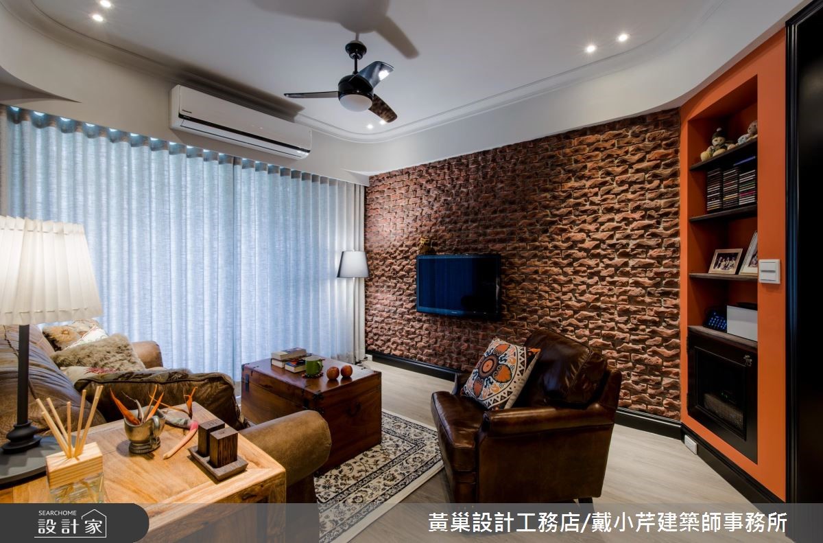屋主從預售屋階段即和黃巢設計合作,為 25 坪的家量身