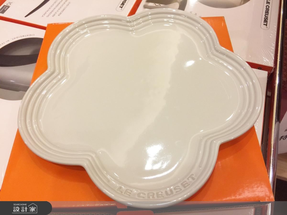 令廣大人妻、主婦引頸期盼的Le Creuset ( LC 鑄鐵鍋)