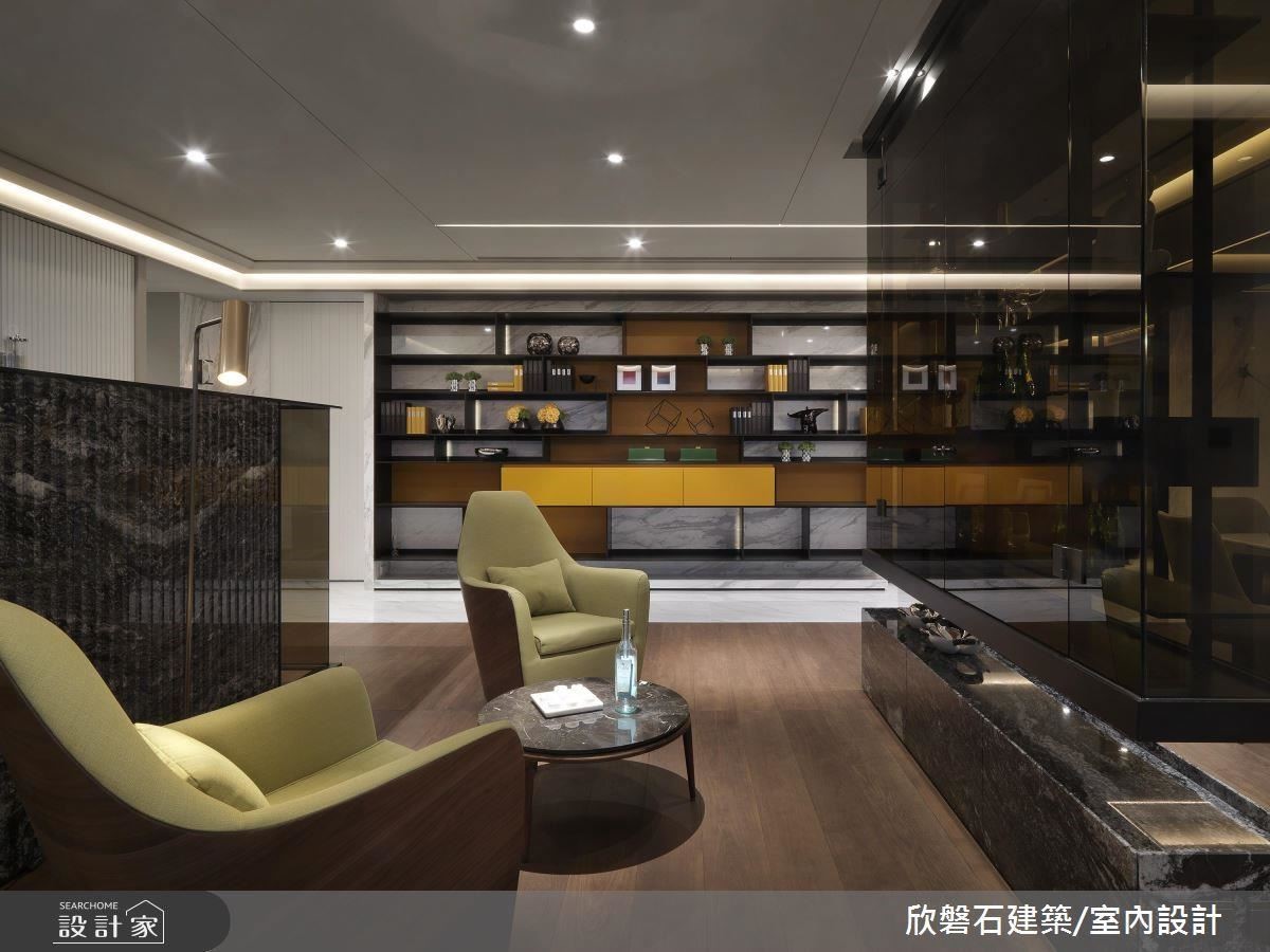 以簡約現代風格為基調,欣磐石建築空間規劃事務所以虛