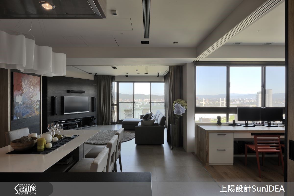 50 坪大宅,地理位置坐擁水岸麗景,並擁有豐沛的日光