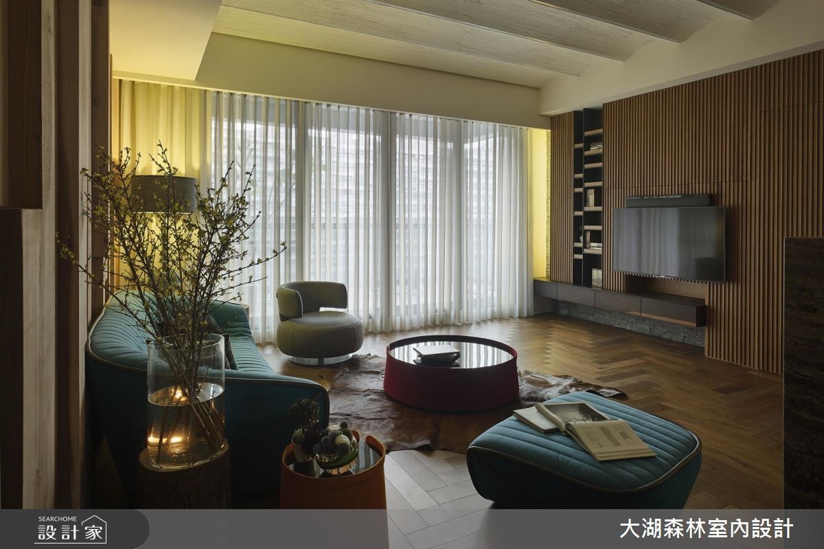 42 坪的單層住宅,屋主希望待在家裡就能像在度假般輕