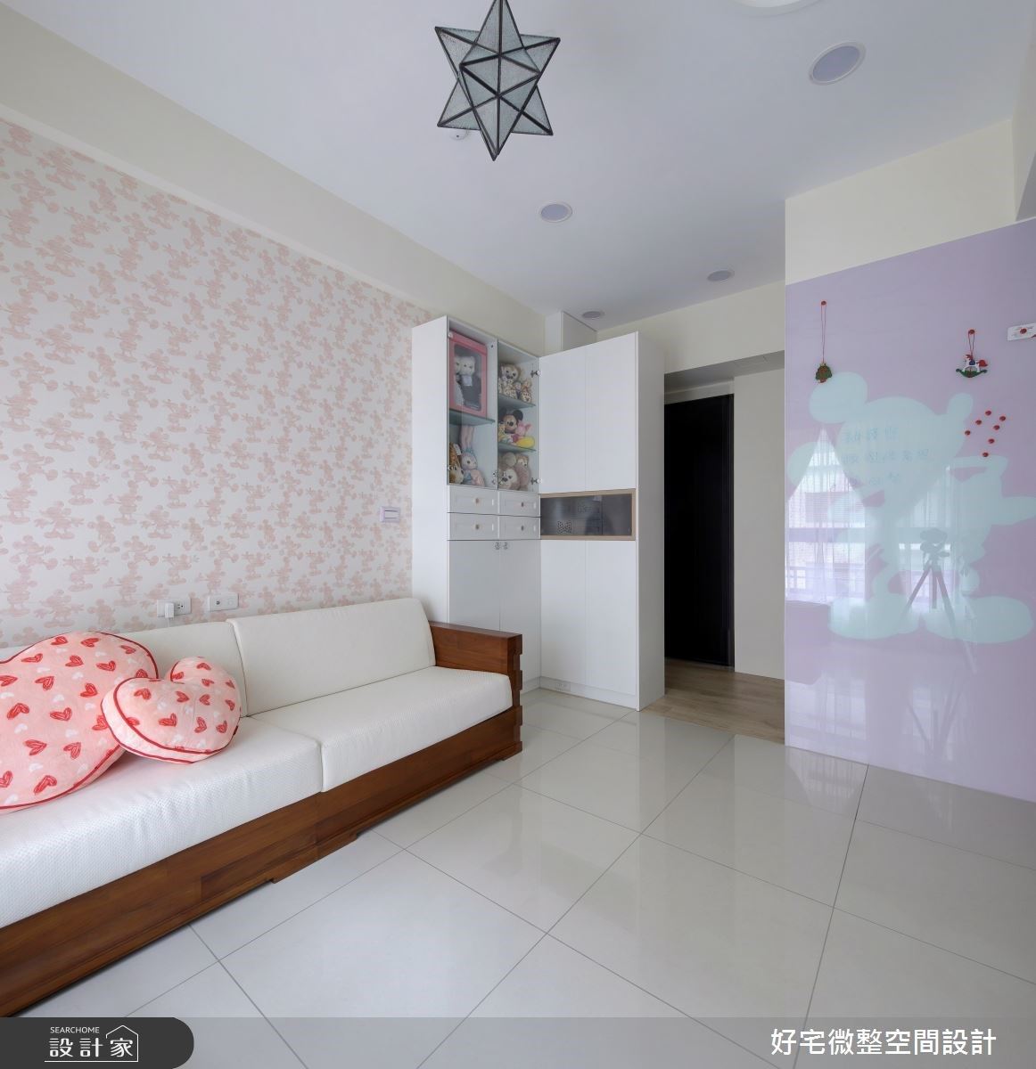 16 坪的新婚宅,設計師除了拓展小空間坪效,發揮強效