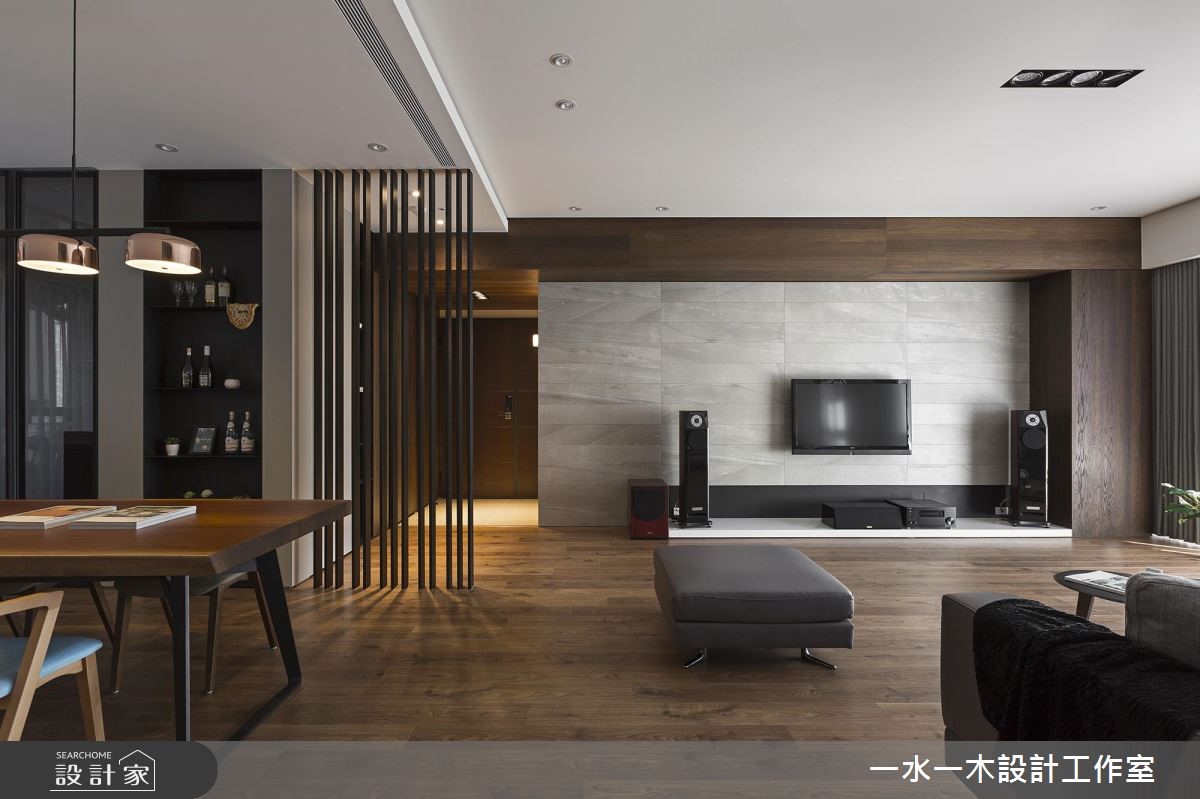 一水一木設計工作室深入一家四口的生活習性,將屋主孩