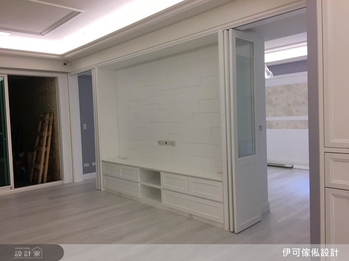 本案在美觀設計上,運用較多木工工法,包含電視牆、天